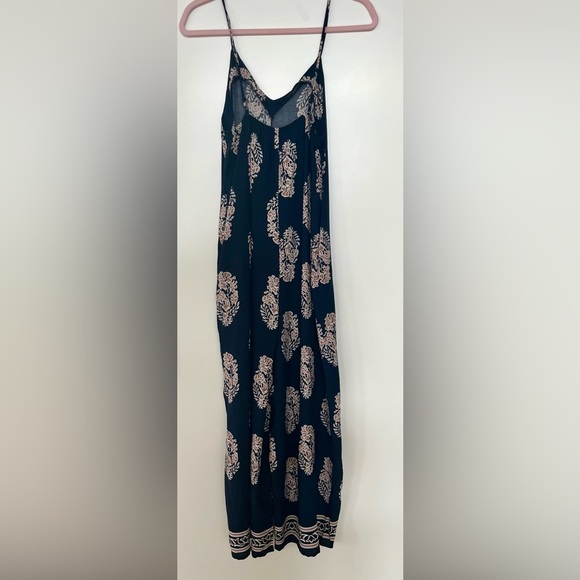 Floral Romper NWOT - Picture 1 of 4